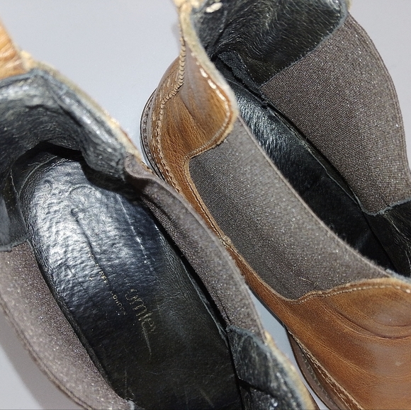 Size UK 3.5 EU 36.5 Russell & Bromley 'Cadogan' Brown Tan Brogue Chelsea Boots - Picture 9 of 9